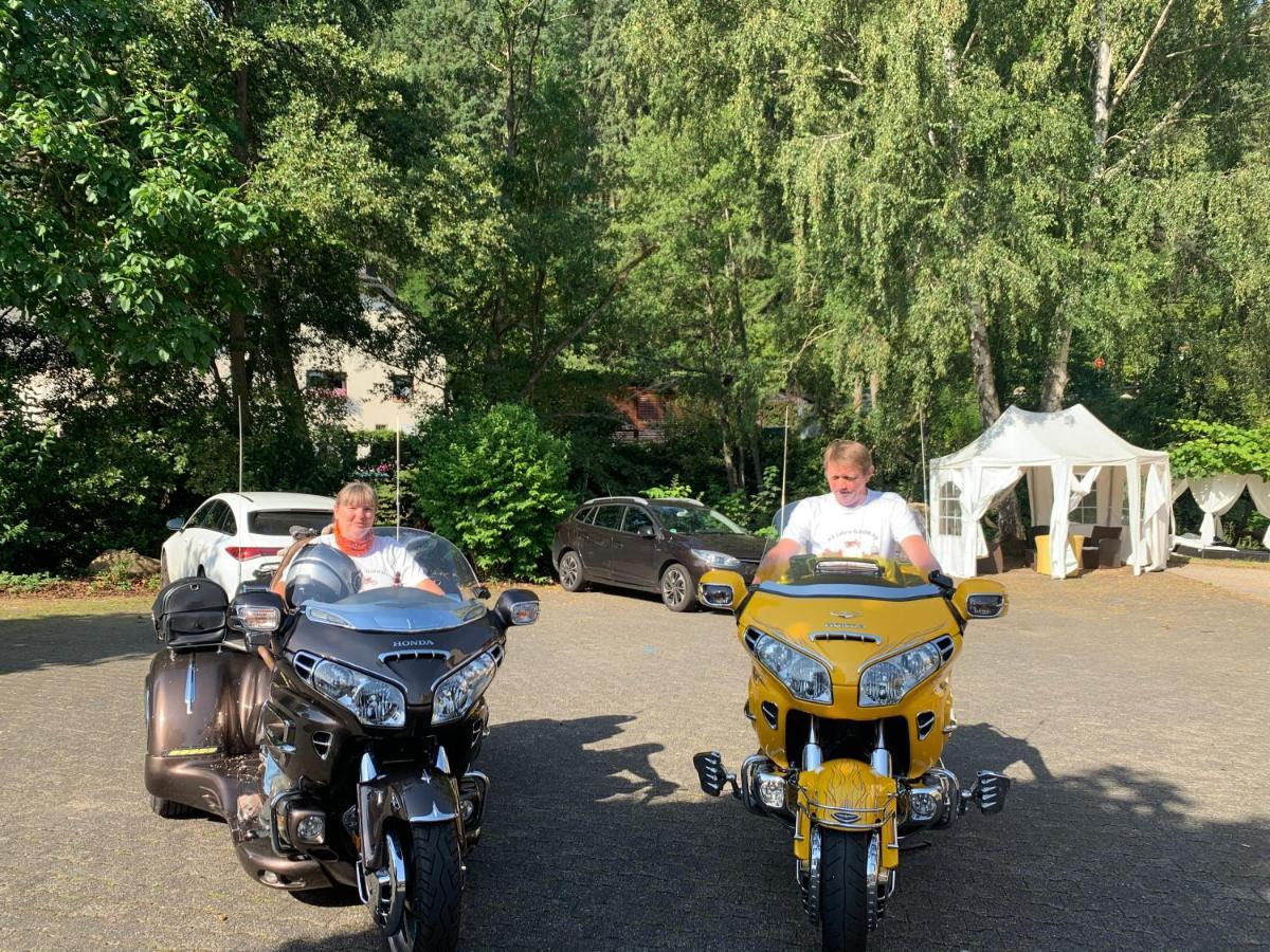 Hotel Landgasthof Simon Waldrach Extérieur photo