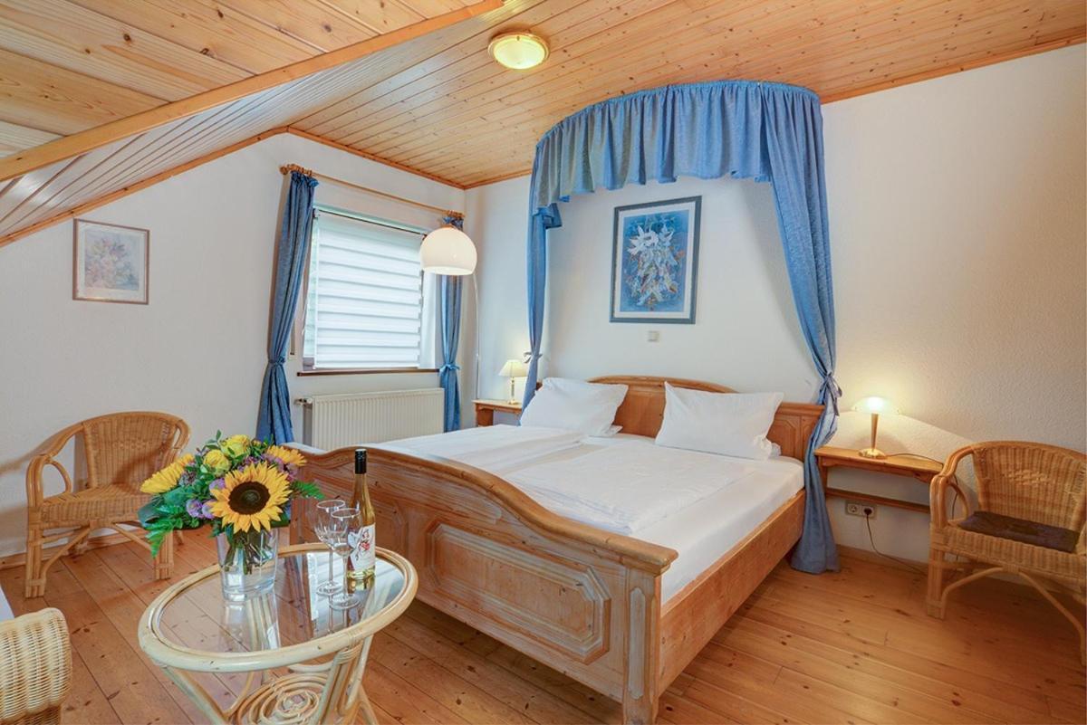 Hotel Landgasthof Simon Waldrach Extérieur photo