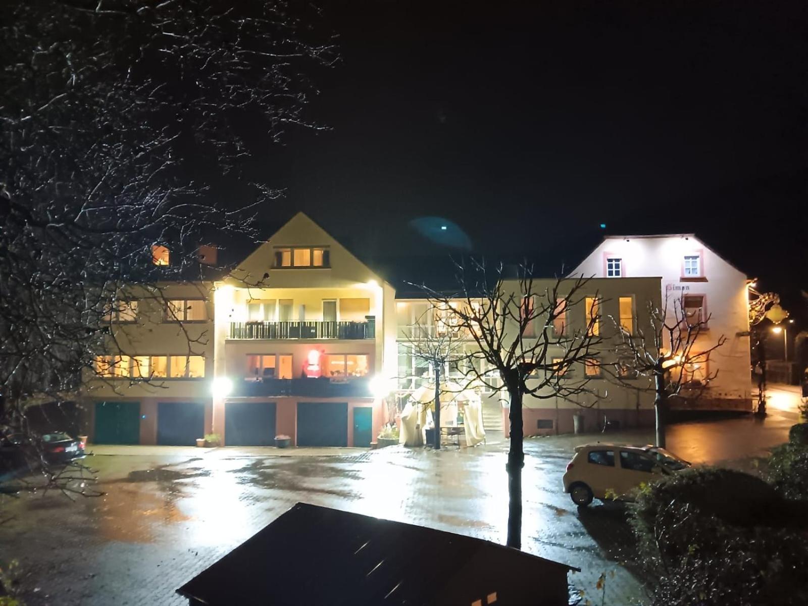 Hotel Landgasthof Simon Waldrach Extérieur photo