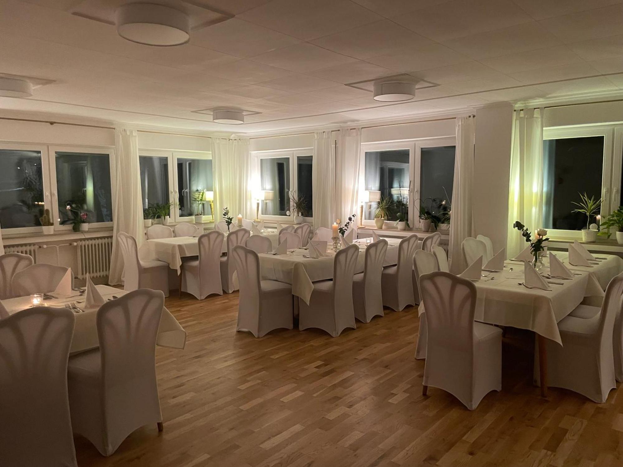 Hotel Landgasthof Simon Waldrach Extérieur photo